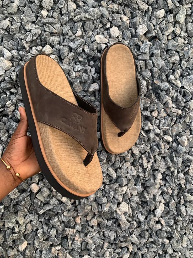 Everyday Suede Palm